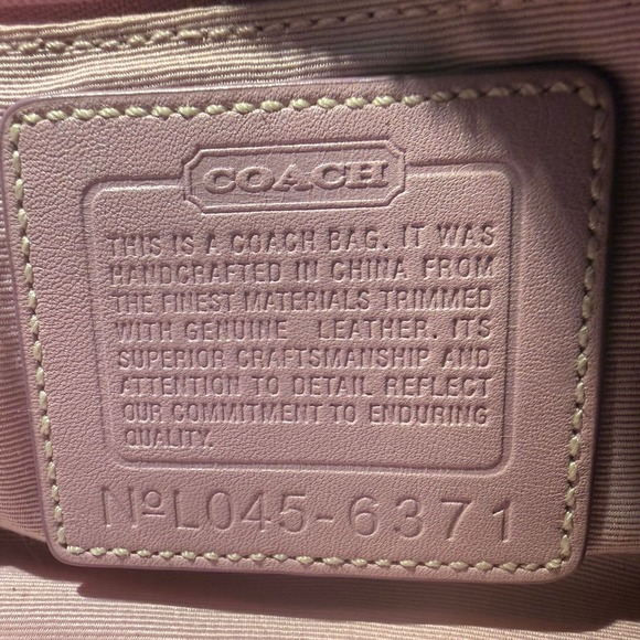 Vintage PINK Coach Hamptons Demi Baguette Bag Signature Jacquard Monogram - Picture 5 of 5